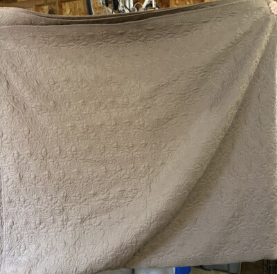 Madison Park Comforter Set Full/Queen Comforter With  Shams Tan Quilted Design-image