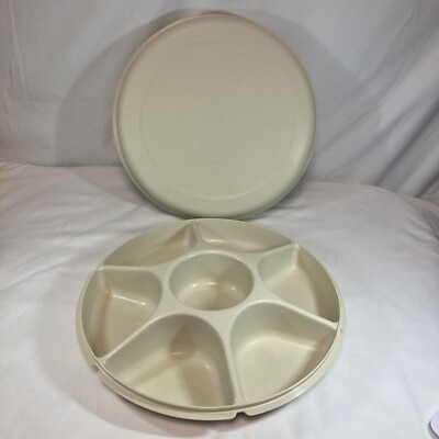 Tupperware Divided Veggie/Fruit/Dip Snack Party Tray Almond 1665-3 W/Lid 1666-1-image