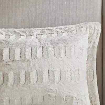MADISON PARK SOFT PLUSH KING SIZE PILLOW SHAM ~ PALE PINK-image