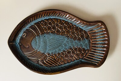 Turqoise Brown Fish Shaped Studio Pottery Embossed Plate ~COUNTRY ORIGINALS~-image