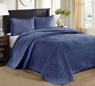 NAVY BLUE XXL 3pc King / Cal King 120x118 BEDSPREAD : MEDALLION QUILT COVERLET-image