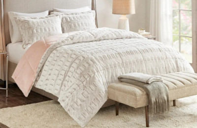 King Size Comforter 3-Piece SET Madison Park Gia Faux Fur & Velour White & Pink-image