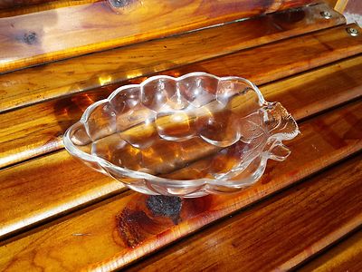 Nature's Harvest Fruit Bowl by Studio Nova - Bunch of Grapes Shape-image