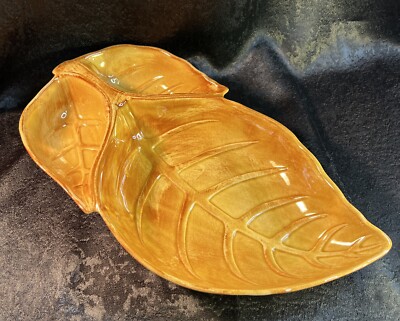 Large Serving MCM Vintage CALIF USA S-28 leaf divided dish chip & dip Gold color-image