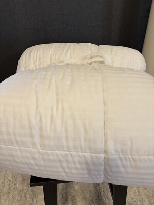 Pottery Barn Hydrocool Moisture Wicking Down Alternative Duvet Insert,Full/Queen-image