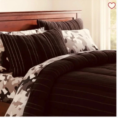 NEW Pair of 2 POTTERY BARN TEEN FAVORITE FLEECE STANDARD SHAMS BROWN-image