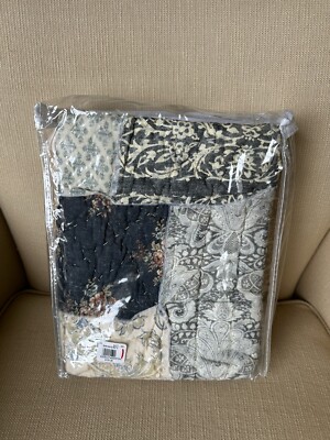 Set of 2 Pottery Barn Delaney STANDARD Pillow Shams Blue Patchwork Quilted NEW-image