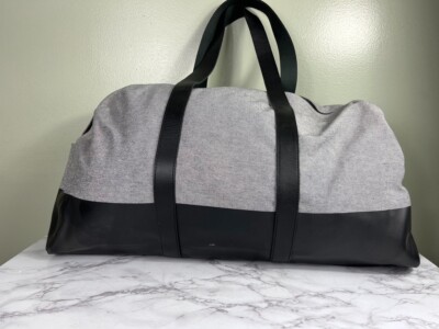 Everlane Twill Weekend Duffle Bag Gray And Back Dipped-image