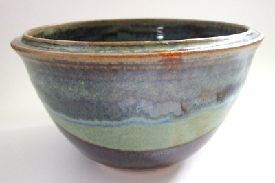 Vintage Studio Pottery  Small Glazed Round Shaped Bowl & Swirls Design - Signed-image