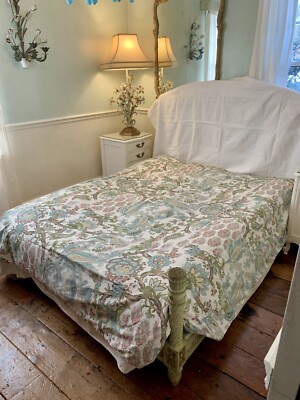 Pottery Barn Reza Full/Queen Duvet + 2 Pillow Covers-image