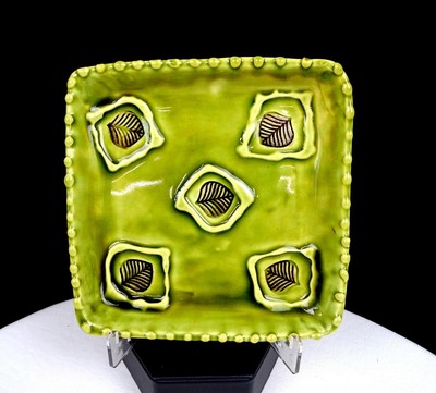 Studio Art Pottery Green Beaded Rim Impressed Leaves Vintage 5 1/2