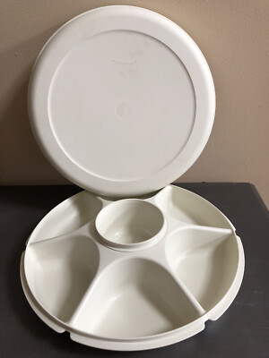 Vtg Tupperware Veggie Divided Tray/ Lid, Dip Bowl 1665-1, 1666-1, 1667-8, Almond-image