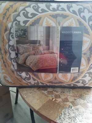 Madison Park Essentials Orissa 9 Piece Full Comforter Set-image