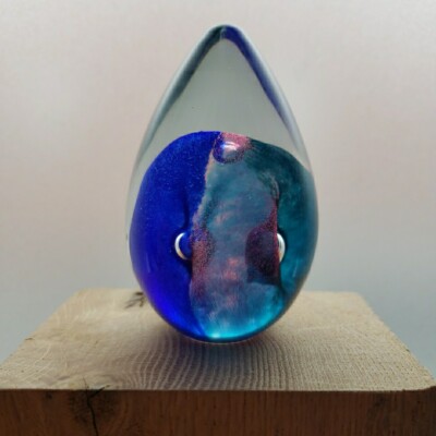 VTG 1999 GES Glass Eye Studio Egg Shaped Paperweight Bubbles Purple Blue Signed-image