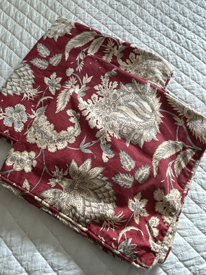 Pottery Barn Margaret Red Floral Palampore Euro Shams PAIR Linen Cotton 26x26-image