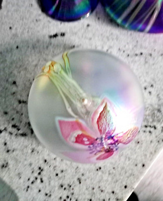 Glasshouse Art Studios Iridescent Blown Glass Forever Lite Oil Lamp - Clematis-image