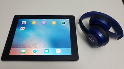 Apple ipad 2nd generation 16gb wifi And Beats By Dr Dre Solo 2 Wired-image