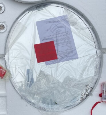 Pottery Barn Kensington Oval Pivot Bathroom Mirror - Regular - 22.5 x 26