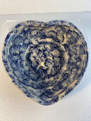 VTG Studio Pottery Blue Spongeware Heart Shaped Bowl - 5.75” Wide Signed Duncan-image