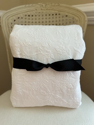 Pottery Barn Abigail Scalloped Textured KING/CAL. KING Duvet Cover NWOT OB READ-image