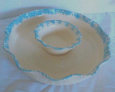 Beautiful Large Ceramic Blue-Speckled Off-white 12