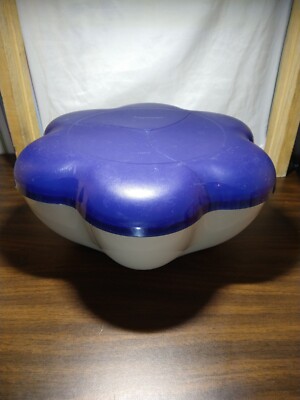 TUPPERWARE Blue Large Scalloped CHIP-N-DIP with Cover 4624 & 4625 -image