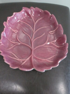 CATALINA POTTERY USA HAND MADE STUDIO LEAF SERVING CENTERPIECE FRUIT TRAY DISH-image