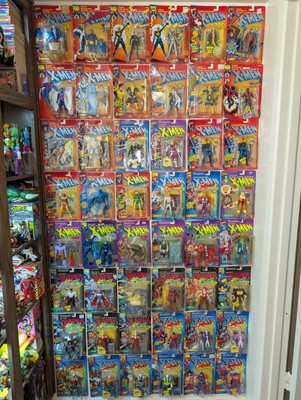 Huge X-Men Toybiz MOC lot 48 toys Deadpool Wolverine Cyclops Nightcrawler & More-image