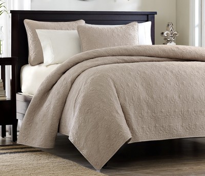 KHAKI TAN MATELASSE 3p Full Queen QUILT SET : BROWN COTTON FILL QUILT COVERLET-image