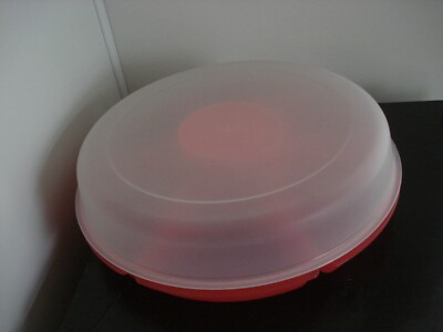 TUPPERWARE Divided Veggie/Chip/Dip Serving BOWL with LID-image