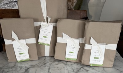 Pottery Barn Tencel™ Silky Full / Queen Duvet, 3 Shams, Lyocell, Color: Taupe-image