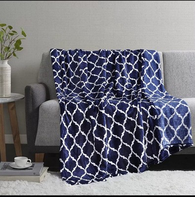 Madison Park Oversized 60 x 70 Ogee-Print  Indigo Throw-image