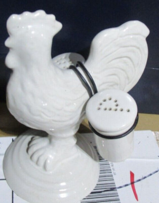 Pottery Barn Rooster salt and Pepper shakers New-image